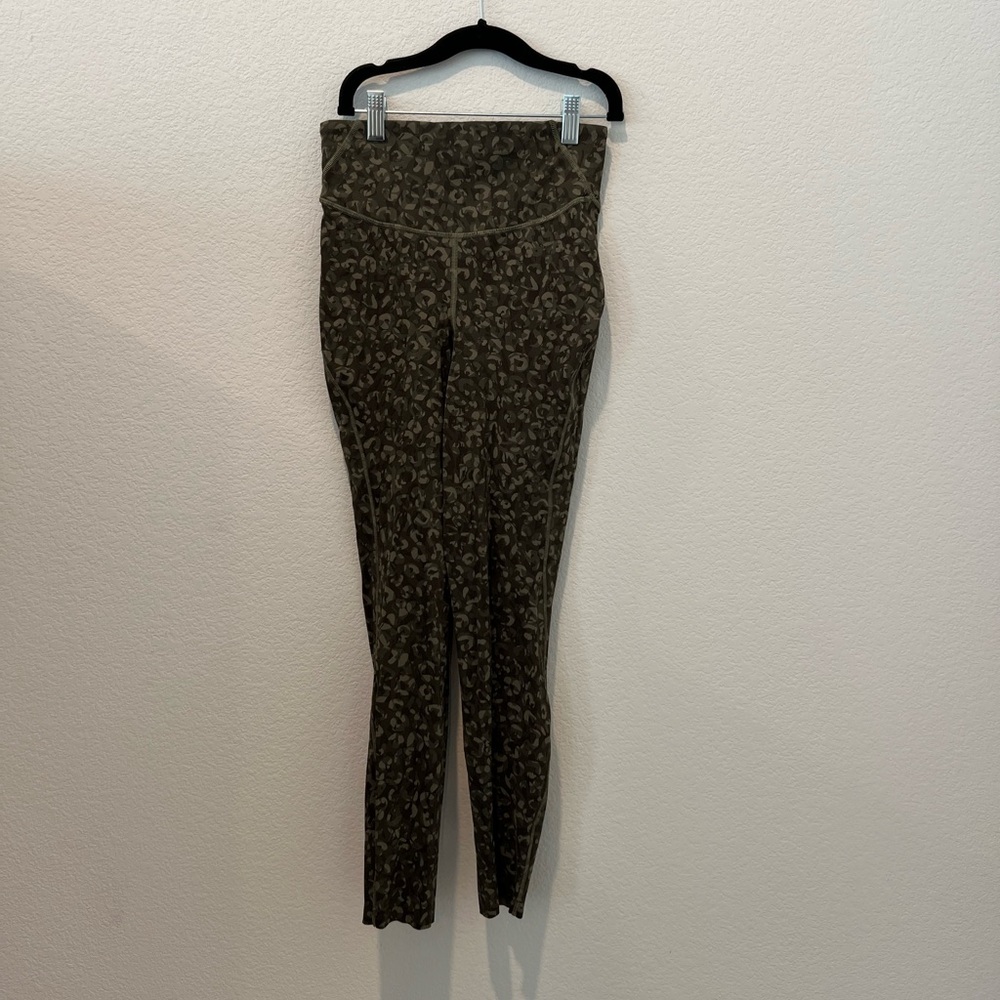 LULULEMON ; Base Pace High Rise Tight ; Worn once